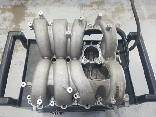 Ford Fairlane Ghia/G220 Barra V8 5.4L Intake Manifold